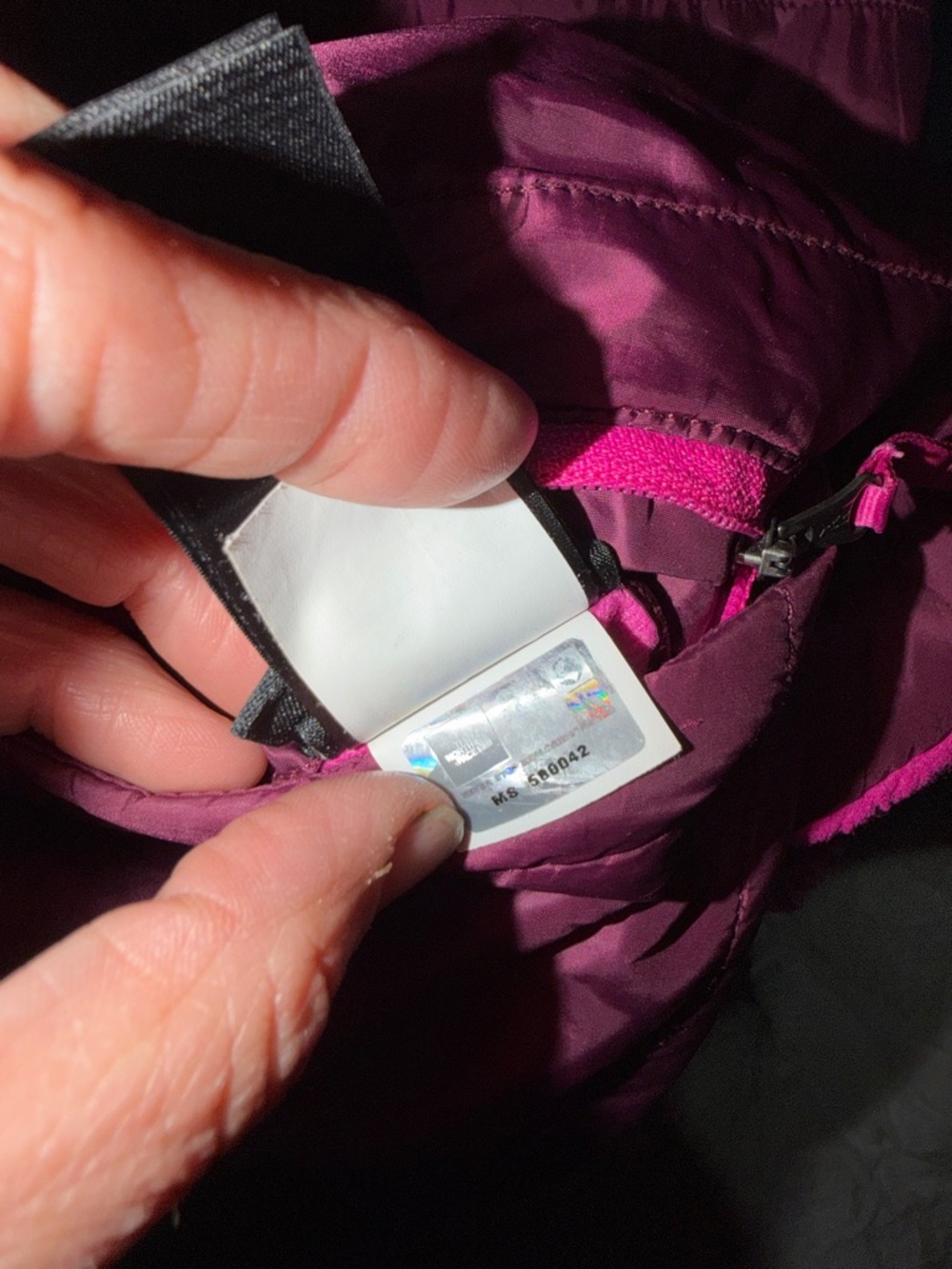 The North Face Plum and Bright Pink Girls'‎ Jacket - Picture 14 of 14